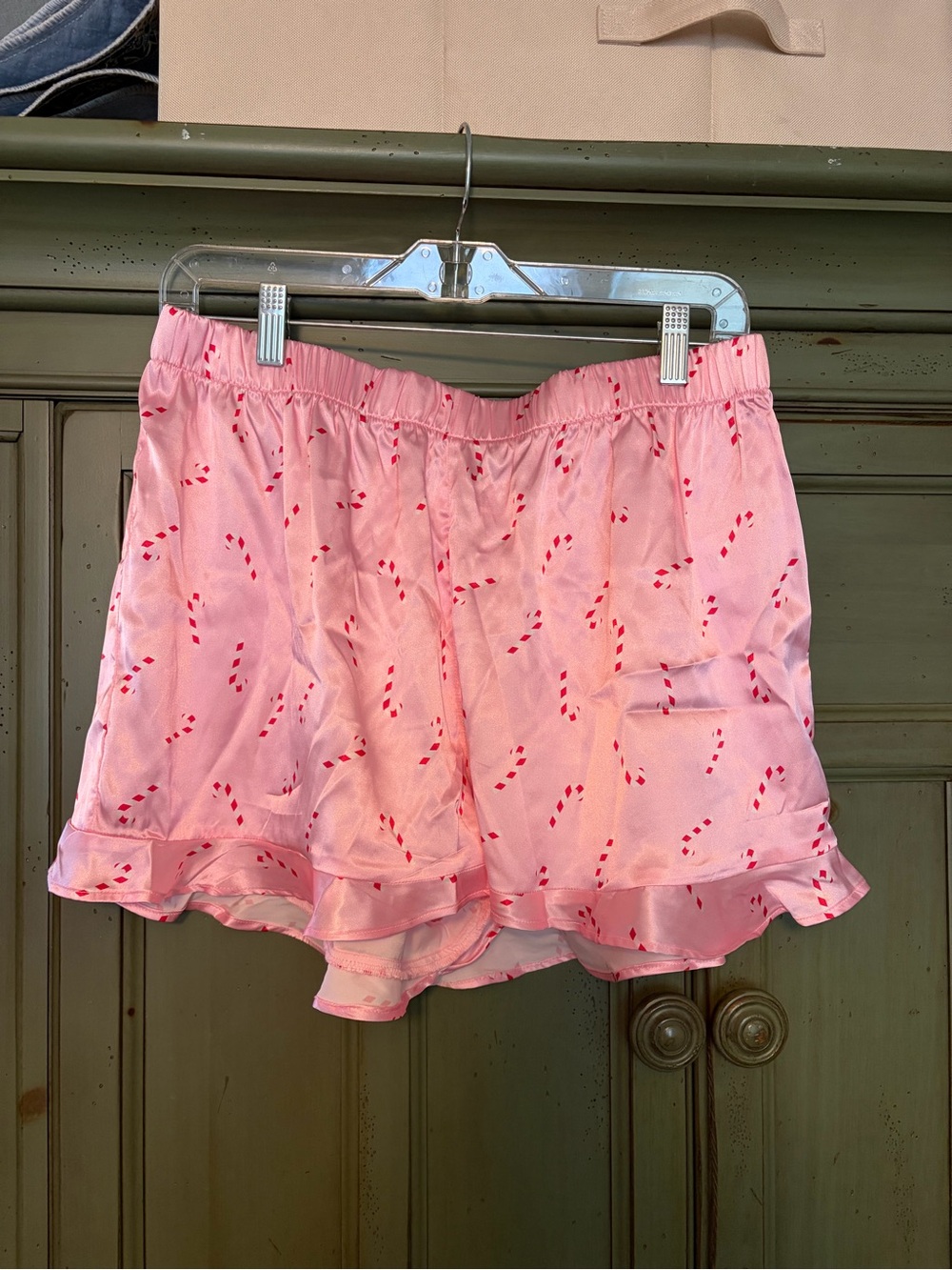 NWT Francesca's Collections Pink Candy Cane Print Ruffle Shorts